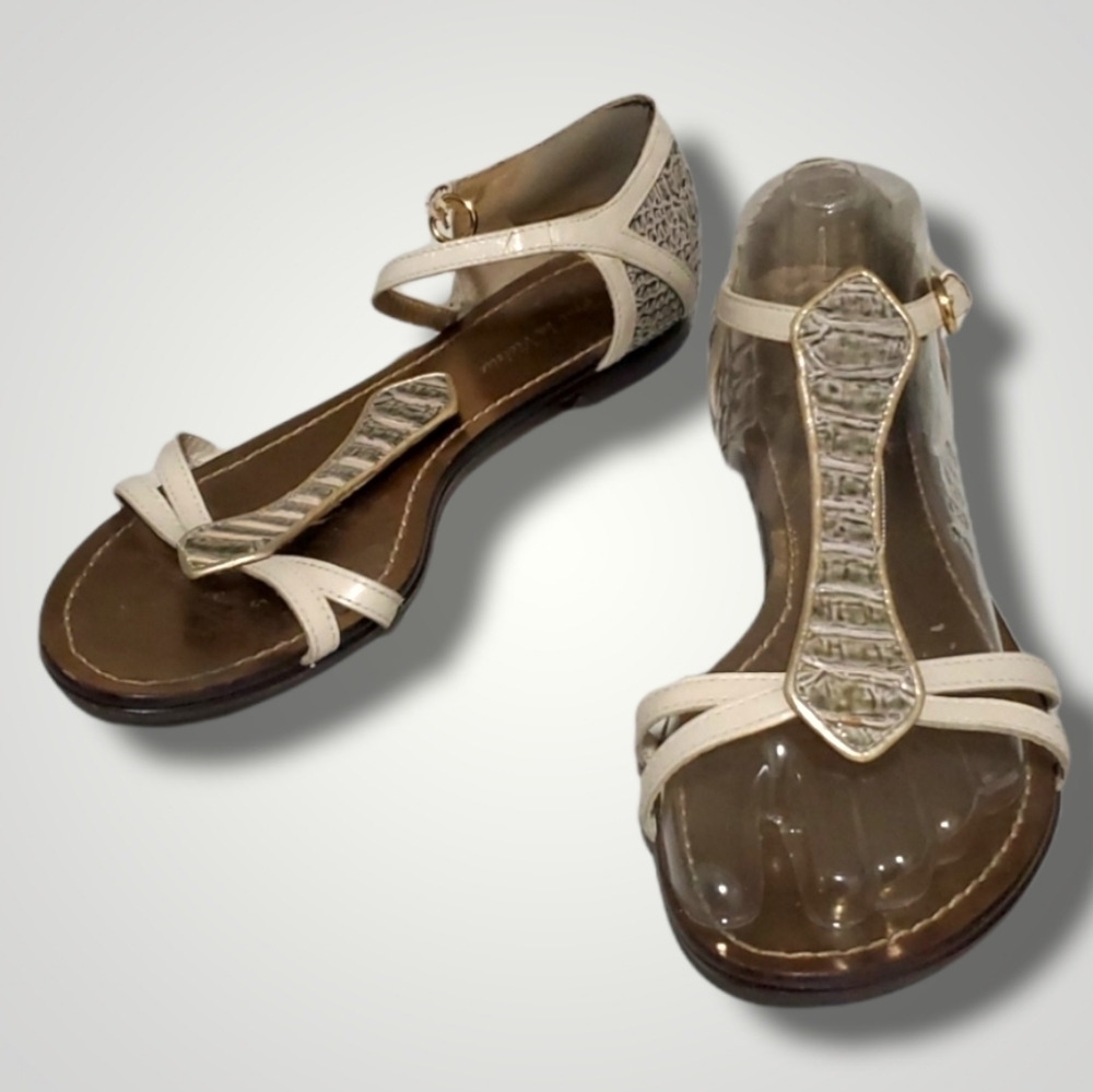 Pour La Victoria sandals